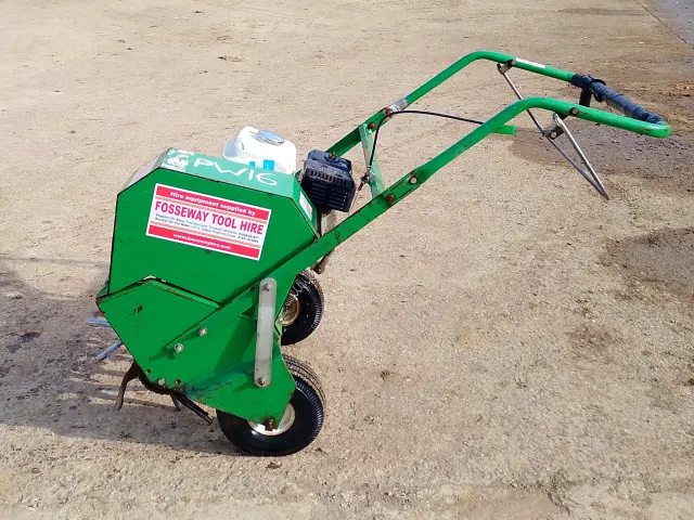 Lawn Aerator Hire