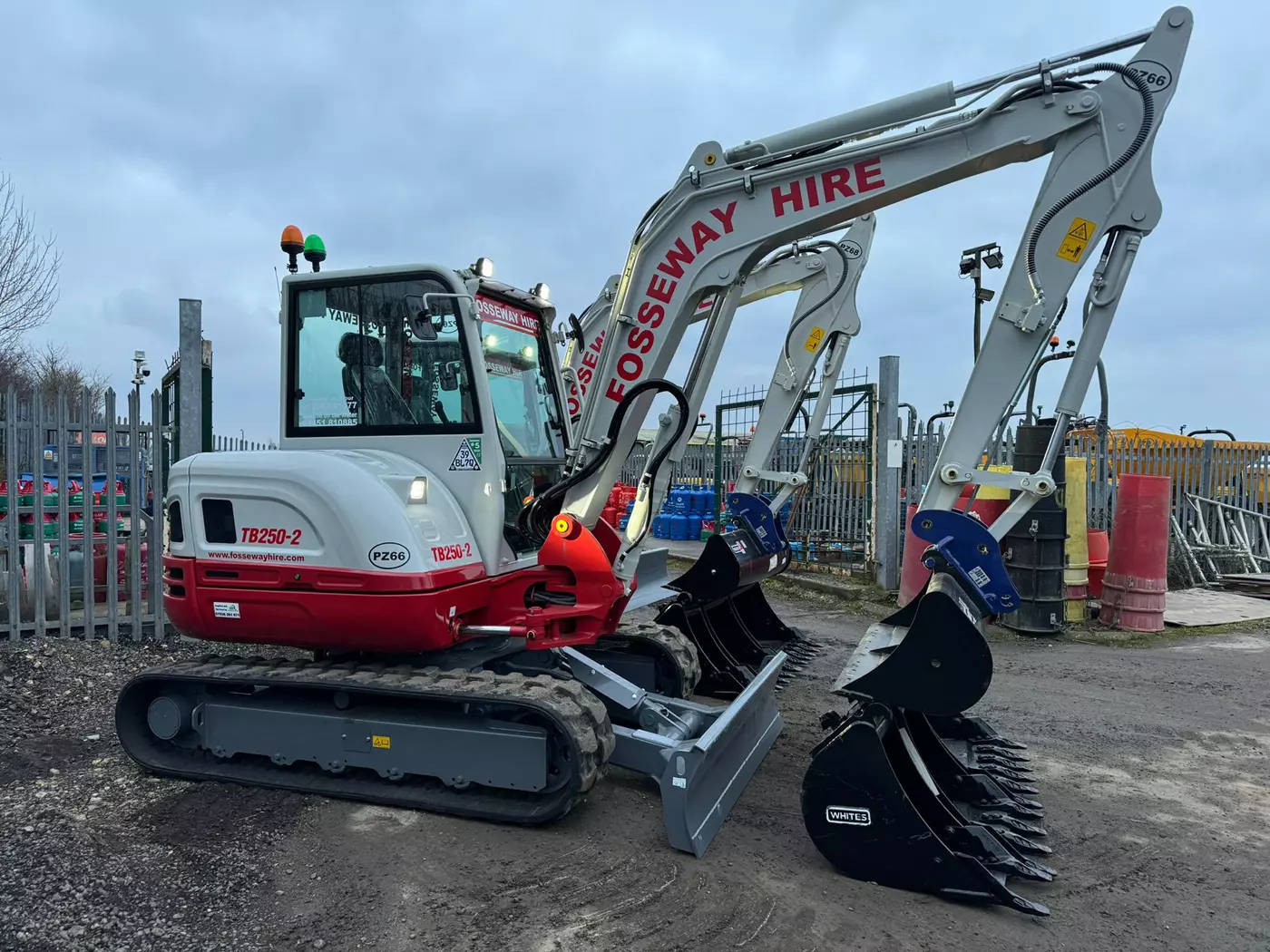 Takeuchi TB250-2 mini digger