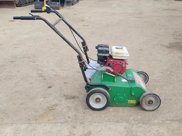 Lawn Scarifier Hire 