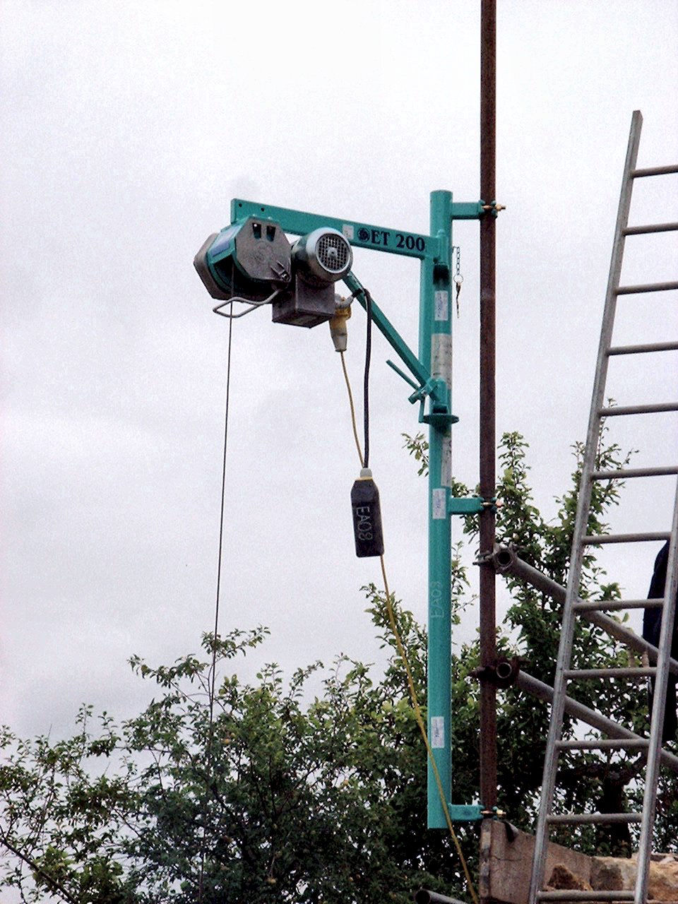 Barrow Hoist Hire Fosseway Tool Hire Your Local Tool Hire