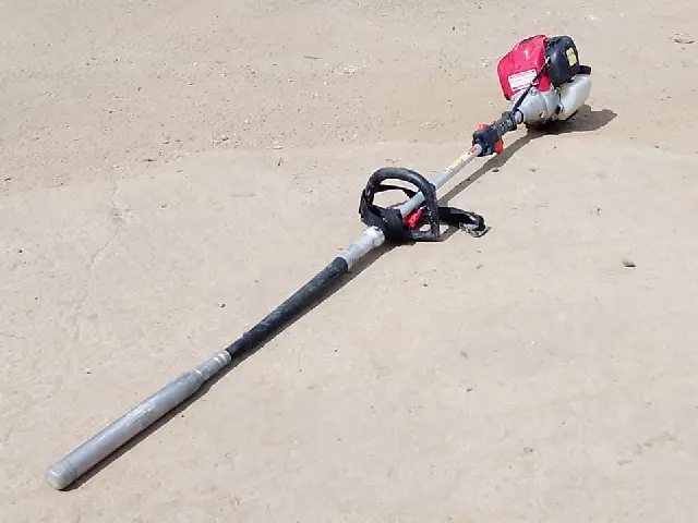 Vibrating poker for concrete Strimmer Type